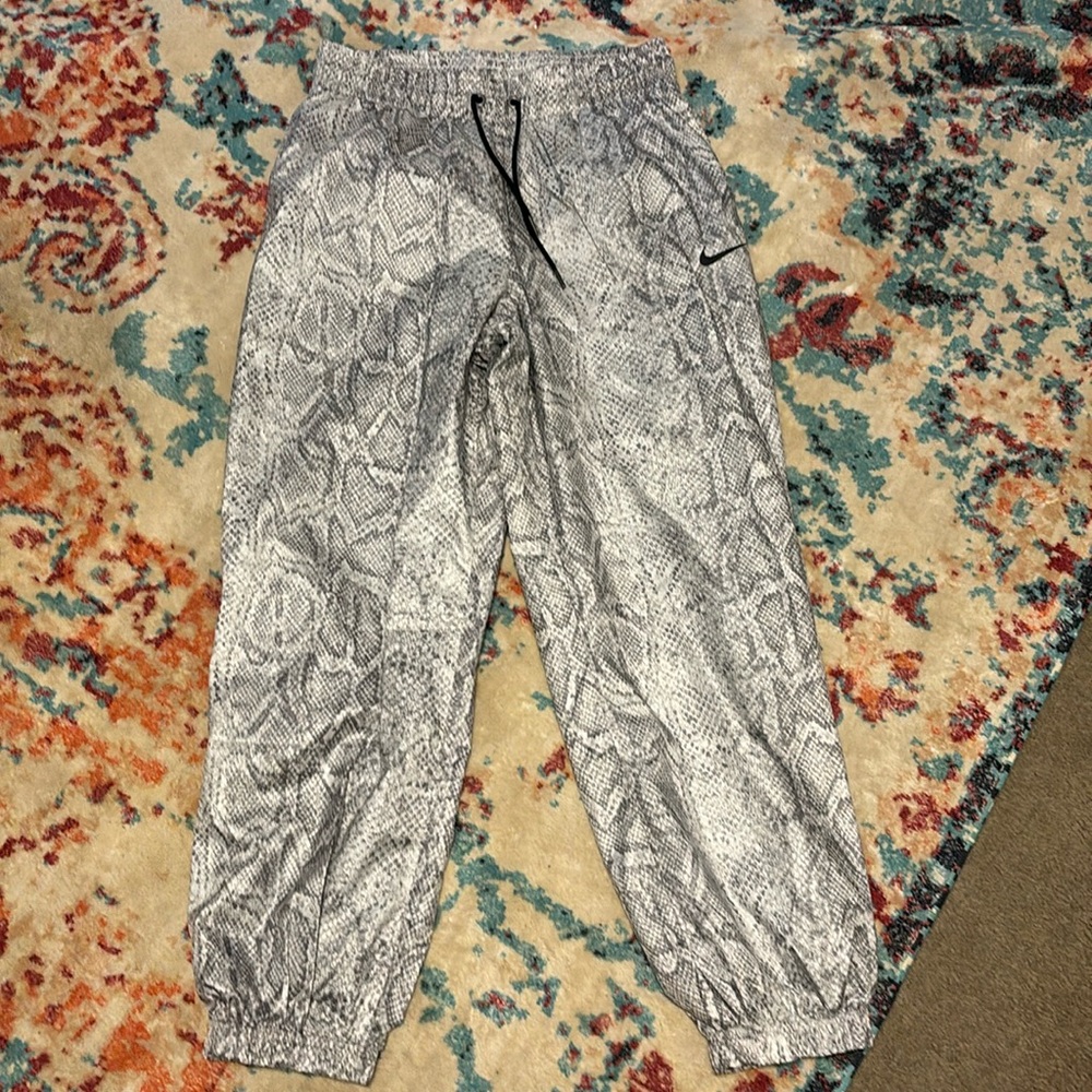 Nike sweat pants
